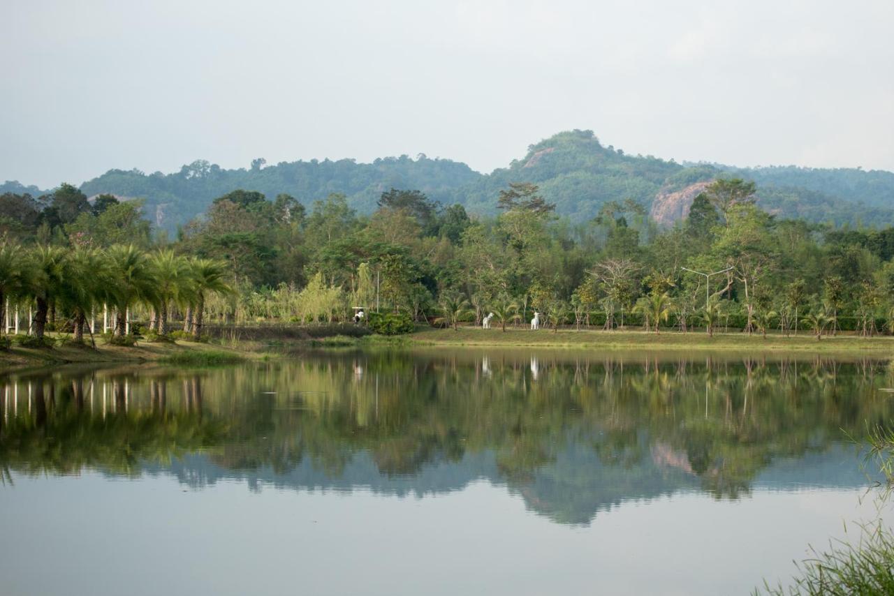 Ravin Home ราวินโฮม Nakhon Nayok Exterior foto